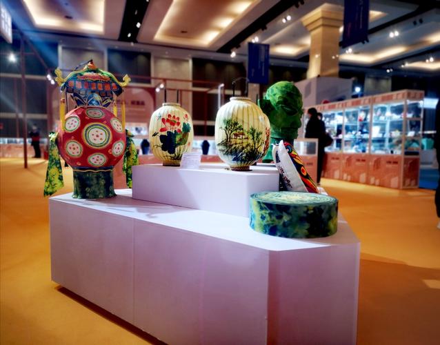 全国文化和旅游创意产品开发推进活动暨首届四川省文创大会在成都举办